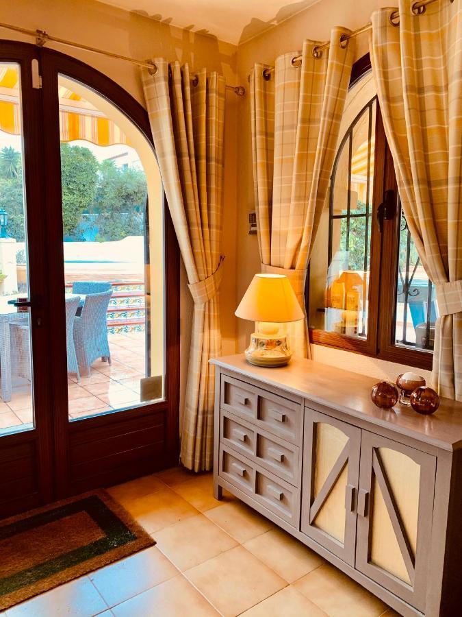 Cassandra - Beautiful Private Villa With Heated Pool Included Jávea Eksteriør billede